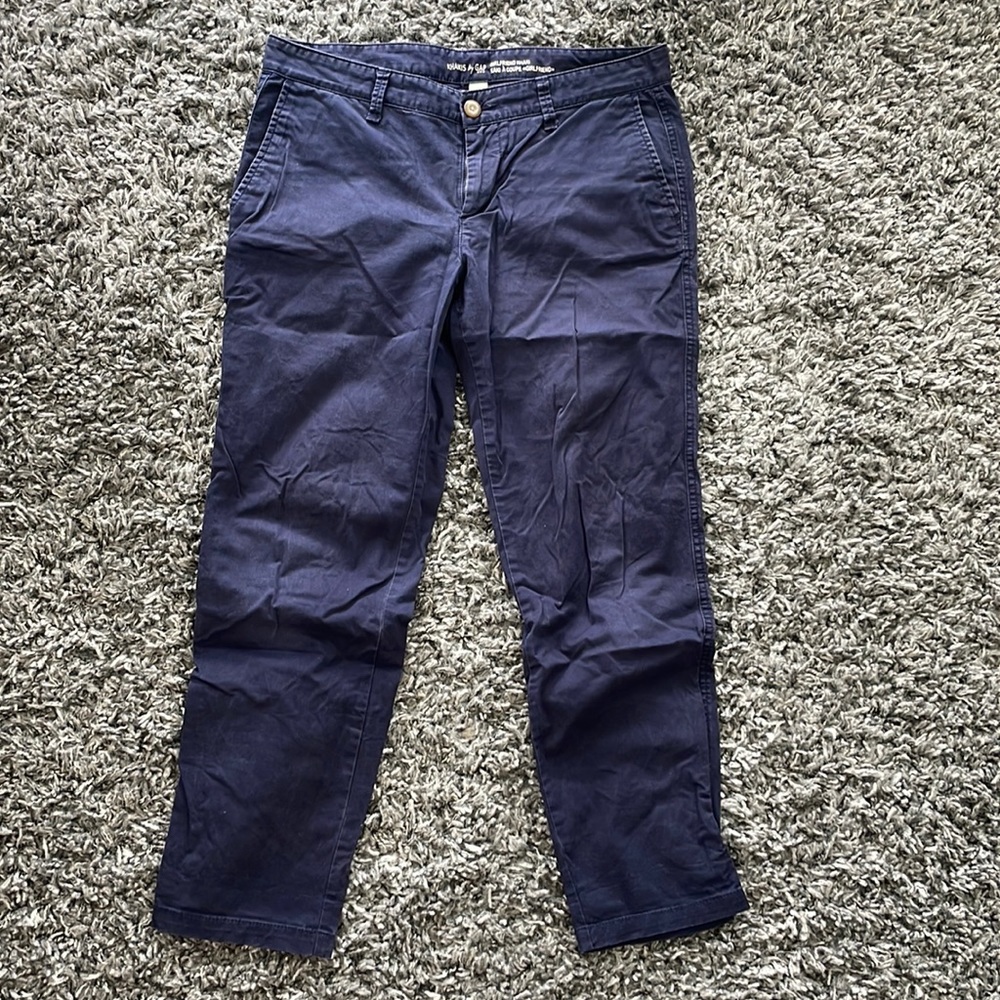 GAP Girlfriend Khaki